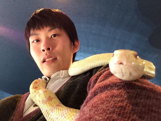 Illustration for article titled A Look Inside Japan's Reptile Cafes